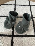 heel goed groen baby beer sloffen pantoffels 21 22 Zeeman, Jongetje of Meisje, Ophalen of Verzenden, Zo goed als nieuw, Zeeman