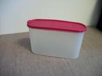Tupperware Voorraadbus ( rood deksel, 2,4 liter ), Ophalen of Verzenden, Gebruikt, Rood