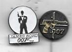 JAMES BOND 007 FILM TV GERELATEERD 2 STUKS, Verzamelen, Speldjes, Pins en Buttons, Gebruikt, Ophalen of Verzenden, Speldje of Pin