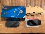 Sony PSP 1004 in (blauwe) doos met hoes oplader nieuwe accu, Spelcomputers en Games, Spelcomputers | Sony PSP, Ophalen of Verzenden