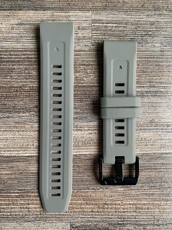 25012 Polsbanden Quickfit Garmin 22mm, nieuw, Sieraden, Tassen en Uiterlijk, Sporthorloges, Nieuw, Grijs, Ophalen of Verzenden