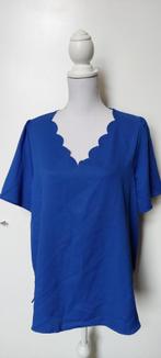 Top: Blauwe top met aparte v-hals, Emery Rose - XL, Blauw, Maat 46/48 (XL) of groter, Ophalen of Verzenden, Zo goed als nieuw