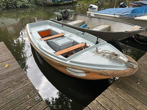 Hartstikke leuke sloep, Watersport en Boten, Sloepen, Gebruikt, 3 tot 6 meter, Binnenboordmotor, Diesel, Polyester, Ophalen