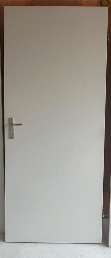 Zeer goed uitziende toilet/badkamerdeur beschikbaar voor biedingen