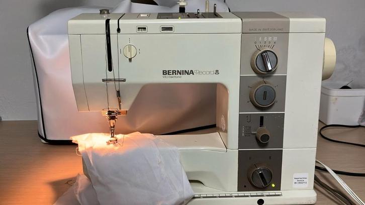 Bernina Record 930 Electronic Naaimachine, Hobby en Vrije tijd, Naaimachines en Toebehoren, Gebruikt, Naaimachine, Bernina, Ophalen of Verzenden