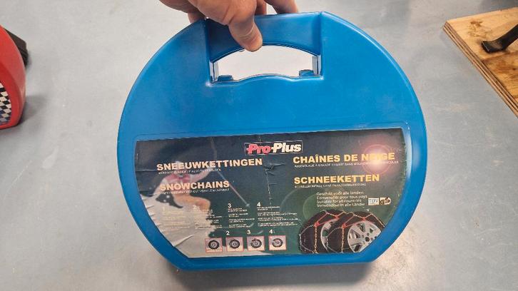 Sneeuwkettingen ProPlus KN100   14” 15” 16” 17” 18”, Auto diversen, Sneeuwkettingen, Zo goed als nieuw, Ophalen of Verzenden