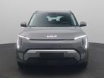 Kia EV3 Air 58.3 kWh DEMONSTRATIE AUTO | Navi | Camera | PDV, Auto's, Kia, EV3, Stof, 1700 kg, 204 pk