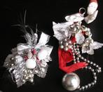 2x oude kerst wand versiering glazen balletjes zilverkleurig, Diversen, Ophalen of Verzenden, Zo goed als nieuw