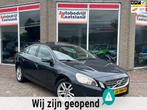 Volvo S60 1.6 DRIVe Momentum - Leder - Open Dak - Navi - PDC, Auto's, Euro 5, Gebruikt, Zwart, 4 cilinders