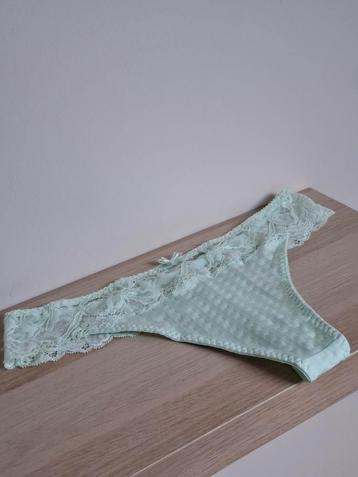 PrimaDonna String - Maat 42 - Nieuw! beschikbaar voor biedingen