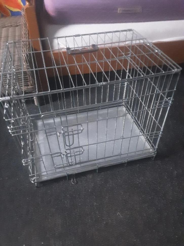 ZGAN stalen Bench, Dieren en Toebehoren, Hondenbenches, Zo goed als nieuw, Ophalen