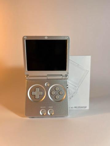 Anbernic RG35xx SP met Knulli Gladiator en 64gb aan games! beschikbaar voor biedingen
