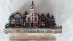 Kerstdorp met licht twee huisjes en kerk (een geheel), Diversen, Kerst, Ophalen of Verzenden, Zo goed als nieuw