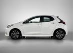 Toyota Yaris 1.5 Hybrid Dynamic | Panorama dak | Lederen bek, 12 maanden, 450 kg, Gebruikt, Wit