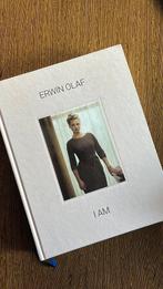 Erwin Olaf / fotografieboek Own (gesigneerd), Ophalen of Verzenden, Gelezen, Fotografen, Erwin Olaf