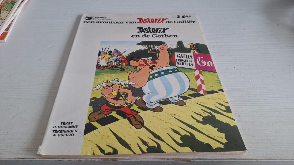 Asterix en de Gothen - Klassiek stripboek, Boeken, Ophalen of Verzenden