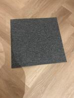 Tapijttegel  grijs 31 stuks, Ophalen, Zo goed als nieuw, 25 tot 50 m², Tapijttegels