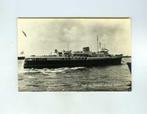 scheepvaart-foto-HOEK VAN HOLLAND-veerboot PRINSES BEATRIX, Ophalen of Verzenden, 1940 tot 1960, Zuid-Holland