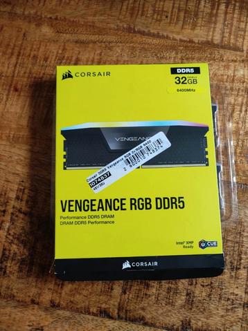32 gb Corsair vengeance rgb ddr5 6400mhz cl32 beschikbaar voor biedingen
