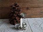 Grote dennenappel + 4 kerstkaarsjes + 4 oude knijpers kerst, Ophalen of Verzenden