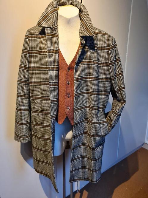 Burton London mantel jas xl/56 nu €69.95, Kleding | Heren, Jassen | Winter, Nieuw, Maat 56/58 (XL), Bruin, Ophalen of Verzenden