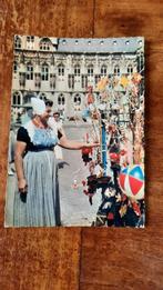 Ansichtkaart Vrouw in Zeeuwse klederdracht, Verzenden, 1960 tot 1980, Gelopen, Zeeland