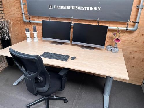 Bureau (200 x 100 cm), Huis en Inrichting, Bureaus, Gebruikt, Bureau, In hoogte verstelbaar, Ophalen