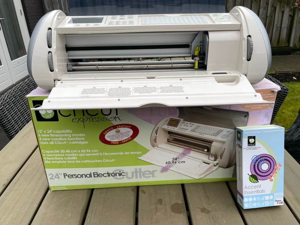 Cricut Expression Snijmachine, Hobby en Vrije tijd, Scrapbooking, Ophalen of Verzenden, Gebruikt, Slicemachine of Snijmachine