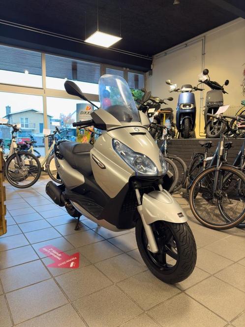 Piaggio X7 Evo 300, Motoren, Motoren | Piaggio, Bedrijf, Scooter, 12 t/m 35 kW, 1 cilinder, Ophalen