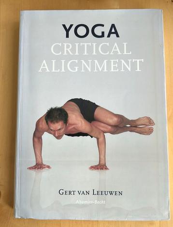 Geert van Leeuwen - Yoga Critical Alignment beschikbaar voor biedingen