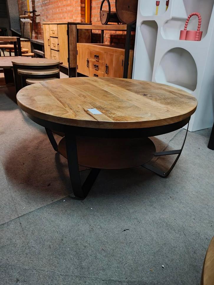 Ronde salontafel mangohout - outlet, Huis en Inrichting, Woonaccessoires | Overige, Nieuw, Ophalen