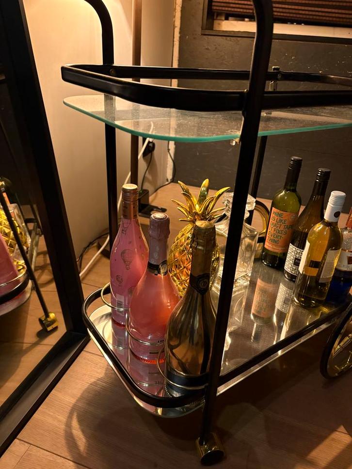 Goud/Zwarte Barcart - Drankkarretje, Huis en Inrichting, Tafels | Bijzettafels, Zo goed als nieuw, Rechthoekig, Glas, Ophalen