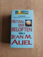 J.M. Auel - 4 Het dal der beloften, Ophalen of Verzenden, Zo goed als nieuw, J.M. Auel, Nederland