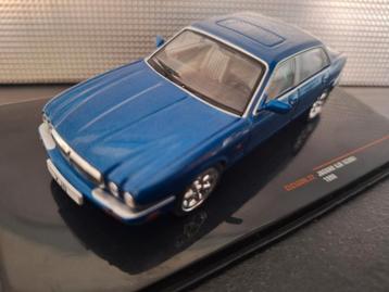 Jaguar XJ8 (308) 1998 Schaal 1:43  beschikbaar voor biedingen