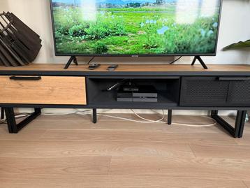 TV meubel Avalon beschikbaar voor biedingen