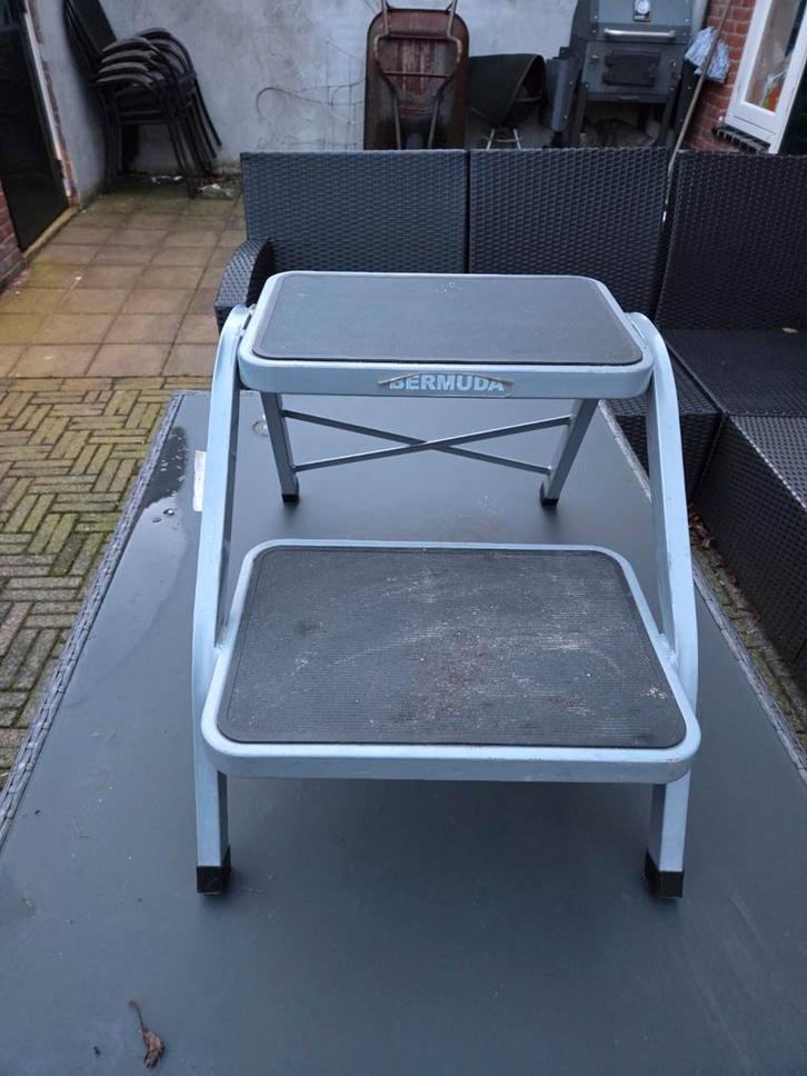 Opstapje caravan, Caravans en Kamperen, Kampeeraccessoires, Zo goed als nieuw, Ophalen