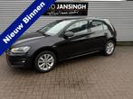 Volkswagen Golf 1.2 TSI Connected Series met 105.236km! | PD, Voorwielaandrijving, Stof, Gebruikt, 4 cilinders