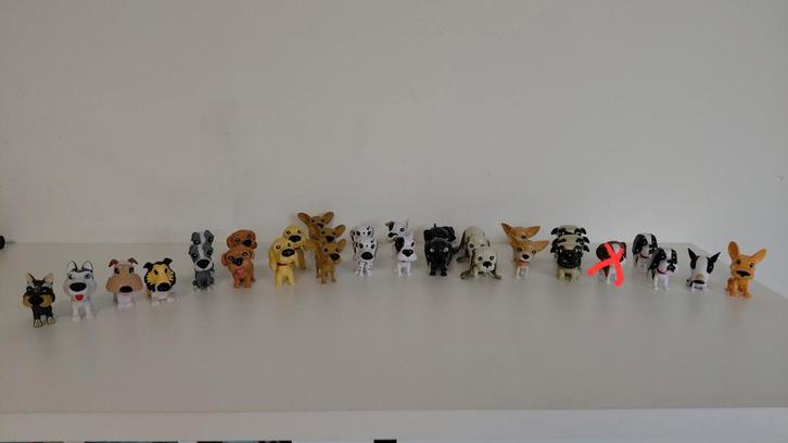 Dog hondjes, Verzamelen, Poppetjes en Figuurtjes, Zo goed als nieuw, Ophalen of Verzenden