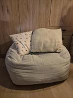 Stijlvolle corduroy look poef – 60 x 80 cm, Zo goed als nieuw, 75 tot 100 cm, Stof, Rechthoekig