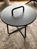 Metalen zwarte salon tafel bijzet tafel, Ophalen, 50 tot 100 cm, Rond, Zo goed als nieuw