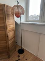 Mooie lamp met riet, Huis en Inrichting, Lampen | Vloerlampen, Ophalen, Zo goed als nieuw, 150 tot 200 cm