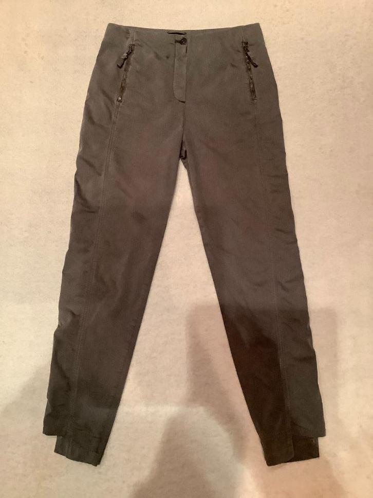 Mooie groen broek van het merk Annette Gortz, maat 38., Kleding | Dames, Broeken en Pantalons, Zo goed als nieuw, Maat 38/40 (M)