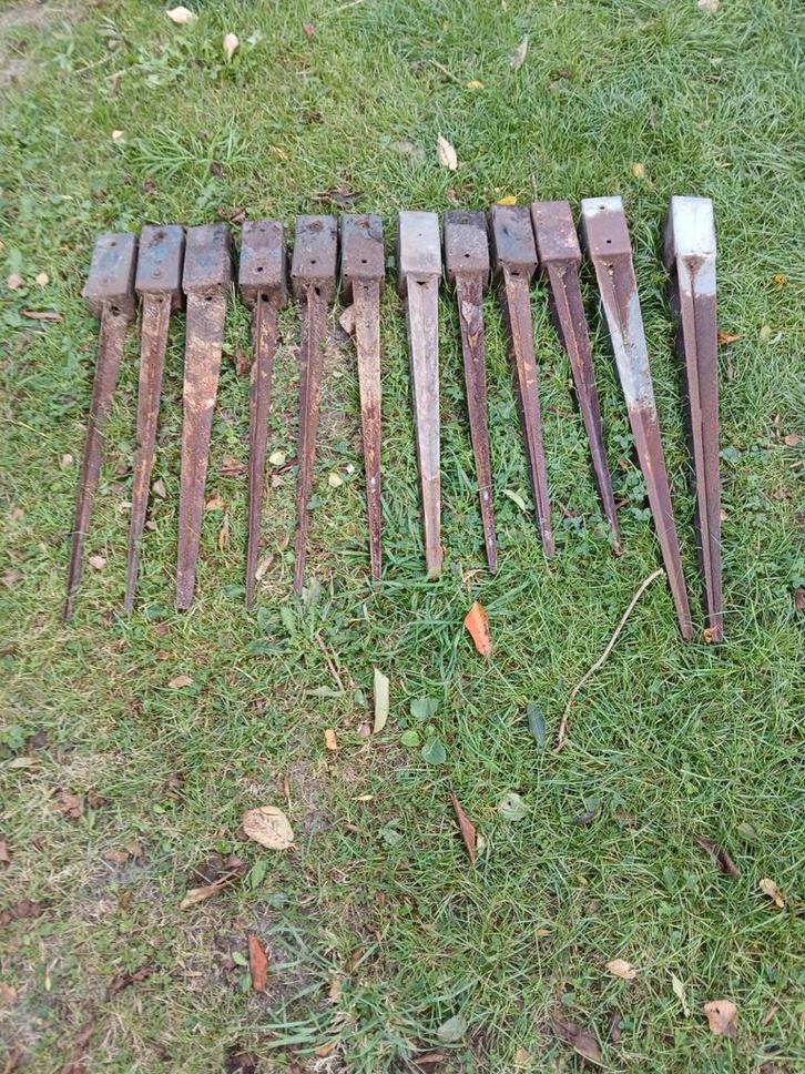 Grondpennen., Tuin en Terras, Palen, Balken en Planken, Gebruikt, Overige typen, Minder dan 180 cm, Ophalen
