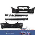 W205 AMG Pakket Mercedes C Klasse 2018 voorbumper + achterbu, Gebruikt, Mercedes-Benz, Ophalen of Verzenden, Bumper