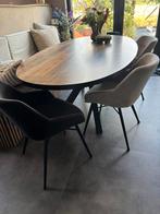 Eetkamerstoelen, 2x ecru, 2x zwart velvet, Huis en Inrichting, Stoelen, Ophalen of Verzenden, Zo goed als nieuw, Zwart, Twee