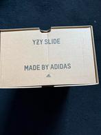 Yeezy Slide, Kleding | Heren, Schoenen, Slippers, Blauw, Ophalen of Verzenden, Zo goed als nieuw