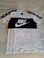 Nike t-shirt, maat S, wit met zwarte accenten, Wit, Nike, Ophalen of Verzenden, Zo goed als nieuw