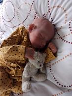 Reborn prachtige baby, Ophalen of Verzenden, Zo goed als nieuw, Babypop