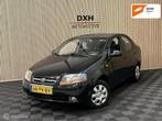Daewoo Kalos 1.4 Class AUTOMAAT NAP 3eEIG AIRCO TREKHAAK, Auto's, Daewoo, 94 pk, Gebruikt, 4 cilinders, Zwart