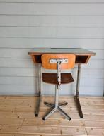 Vintage schoolsetje, tafel en stoeltje, Ophalen